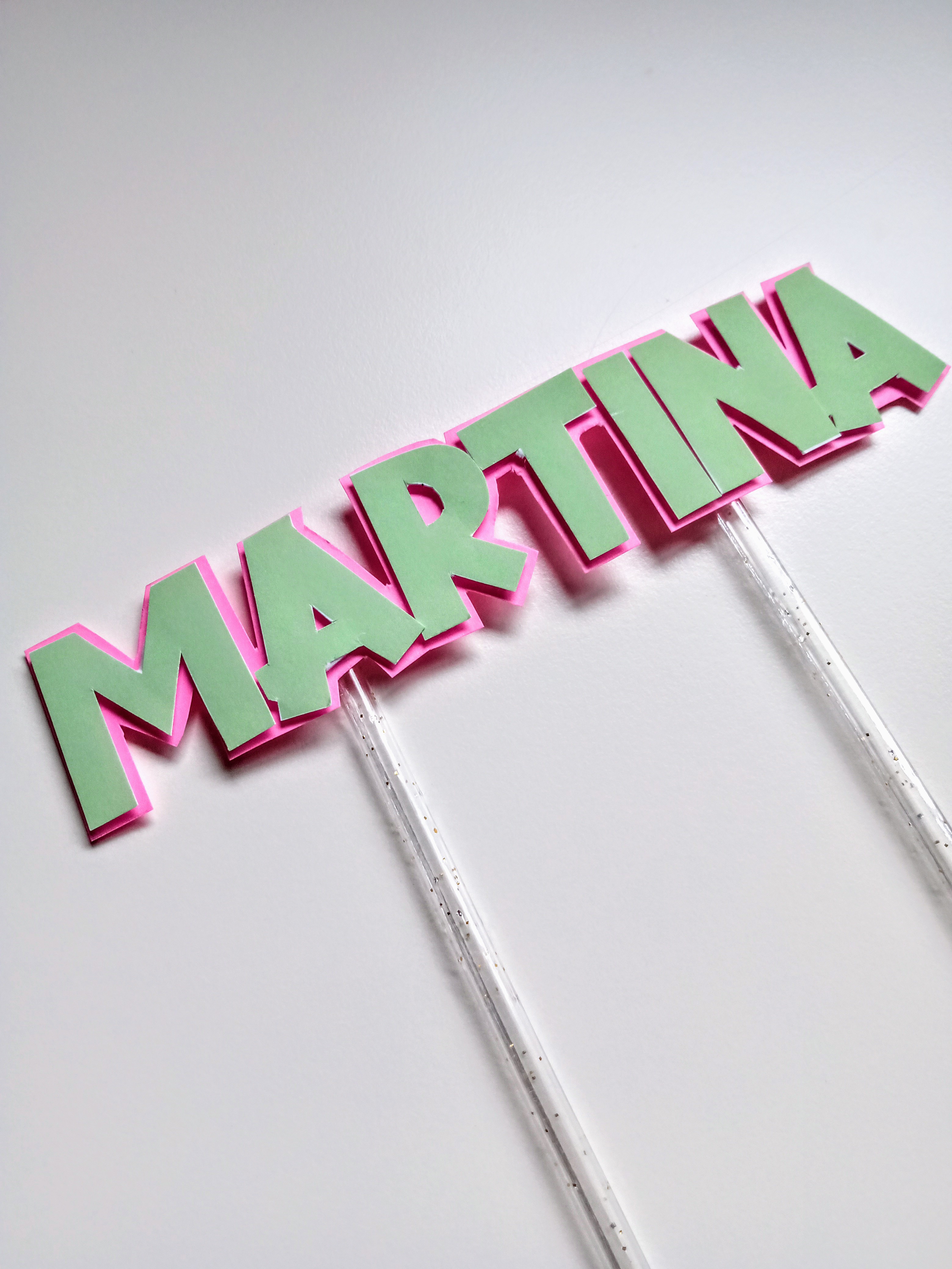 topper-martina